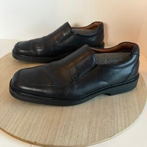 Johnston & Murphy XC4 Men’s 11.5M Black Leather Slip-On Waterproof Loafers Dress